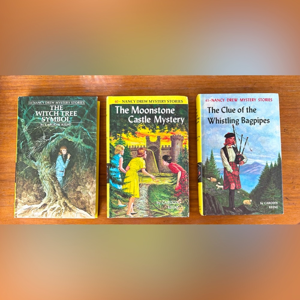 Lot of 3 Nancy Drew hardcover books 📚 1960-70’s